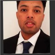 Laureato in economia al universita di Bologna